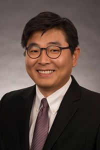Professor Shin Kue Ryu, headshot