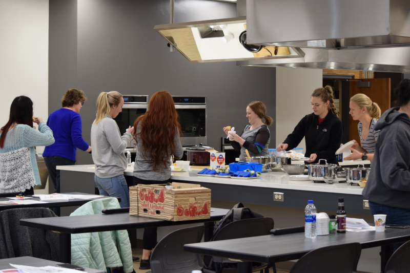 Dietetics majors learn about cultural meals