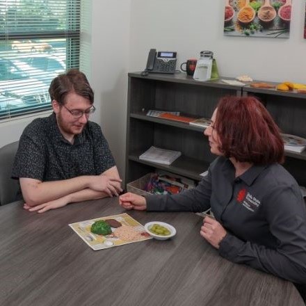 ISU Masters in Nutrition student provides medical nutrition therapy to client