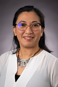 Marian Macatuggal headshot