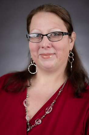 Mandy Myers Head Shot