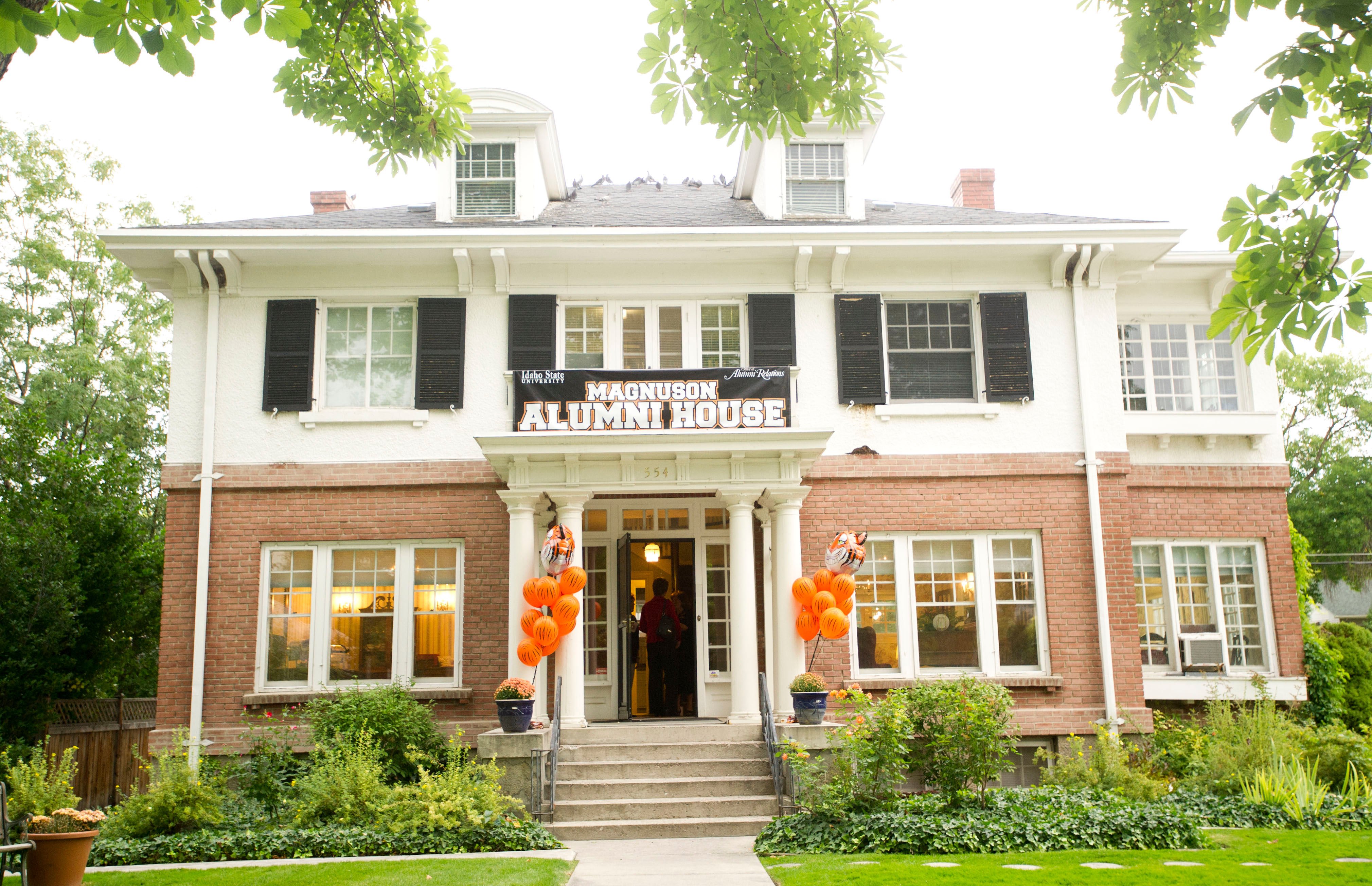 Magnuson Alumni House