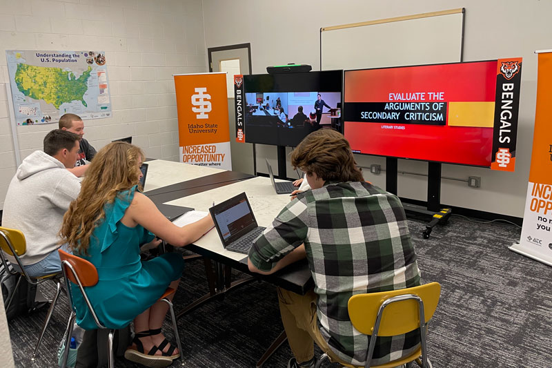 Health care students in a distance learning class